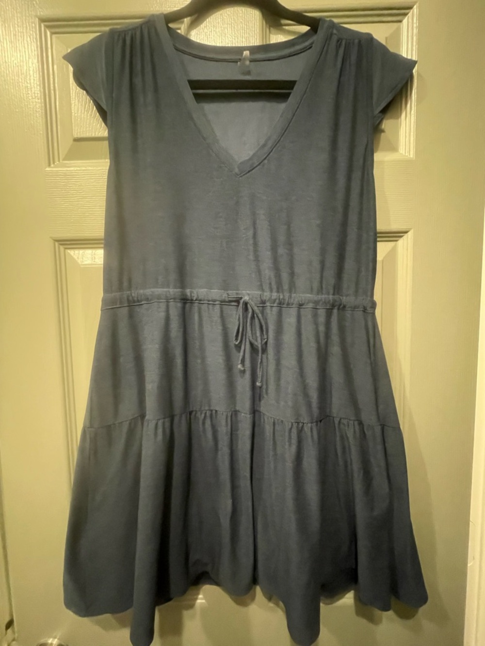 Beyond Yoga Slate Blue V-Neck Tiered Drawstring Dress